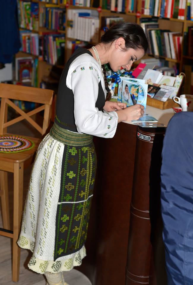 26103109_1718441728174312_632314829_n