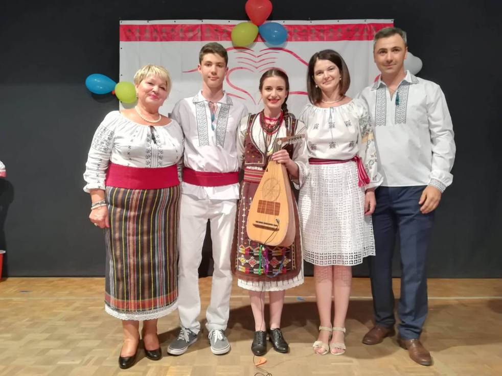 36225045_1826966107360818_5094460597563555840_n