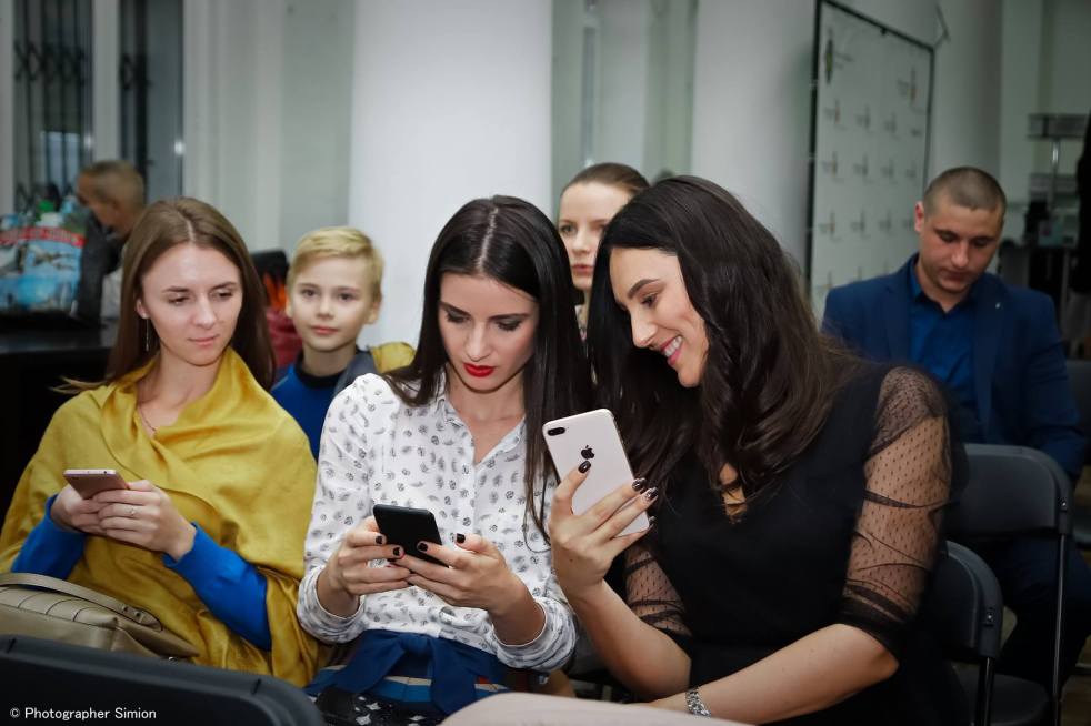 43823295_2064157857229667_877342186553737216_o